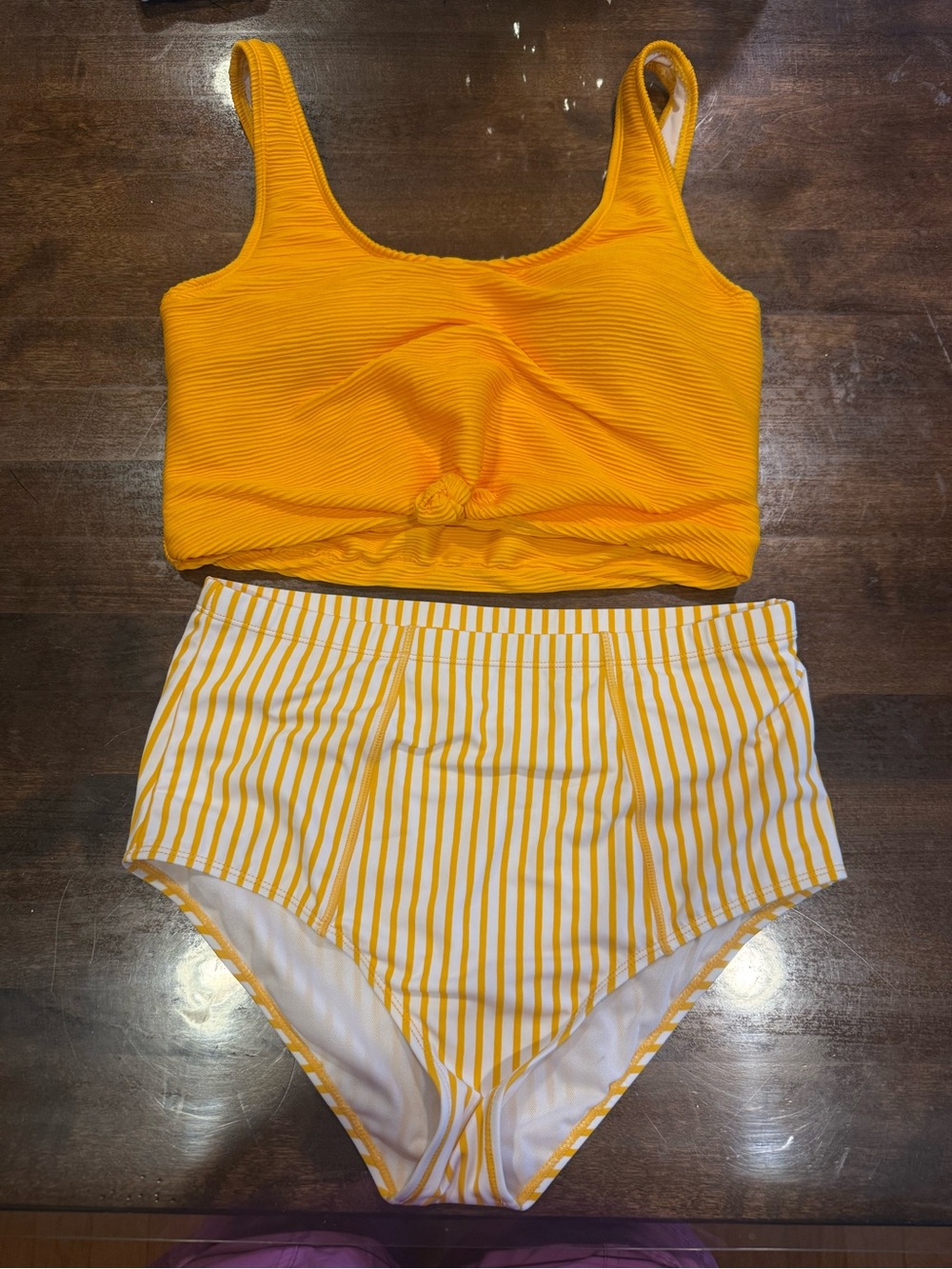 Coral Reef Swim - size large 💛